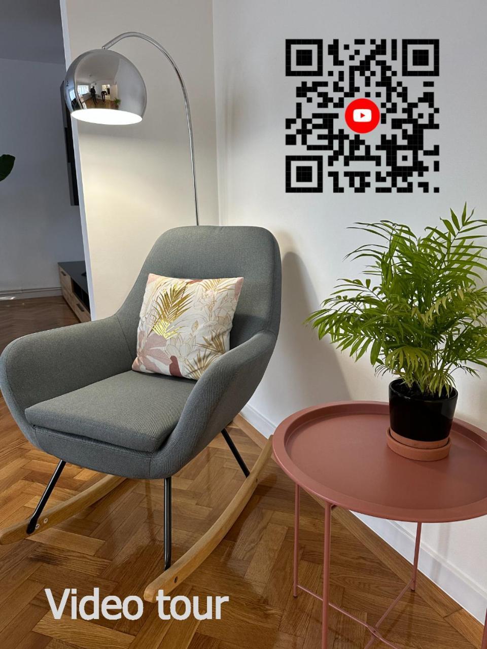 Esi Apartments #Central With Garage Тімішоара Екстер'єр фото